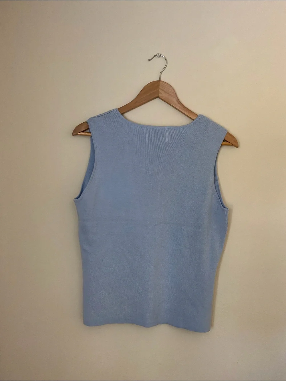 Sideffects Sleeveless Square-Neck Knit Tank Top - Light Blue - Picture 4 of 5
